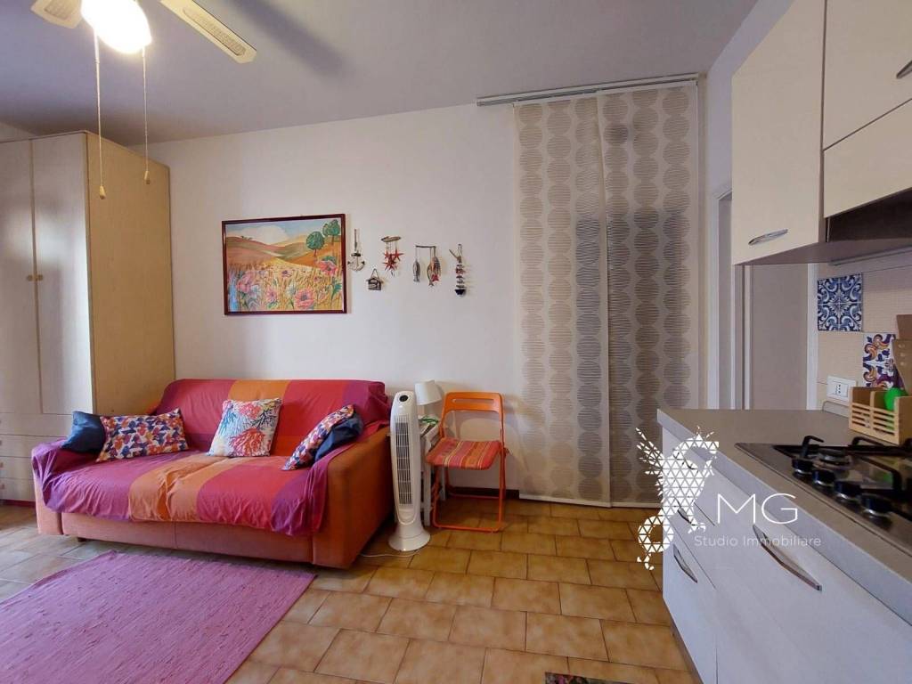 Appartamento a Rosignano marittimo in Via Edmondo De Amicis - Foto 4