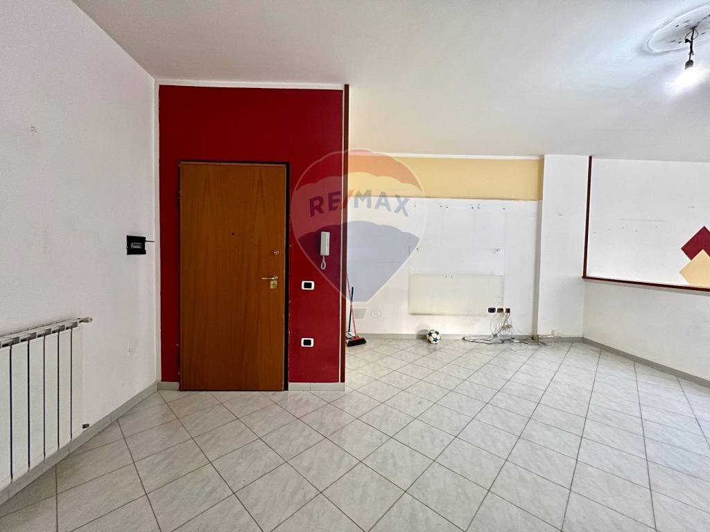 Appartamento a Casalnuovo di napoli in Via Vincenzo Bellini, 41 - Foto 3