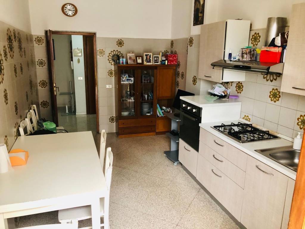 Appartamento a Capurso in Via Pietro Nenni - Foto 5