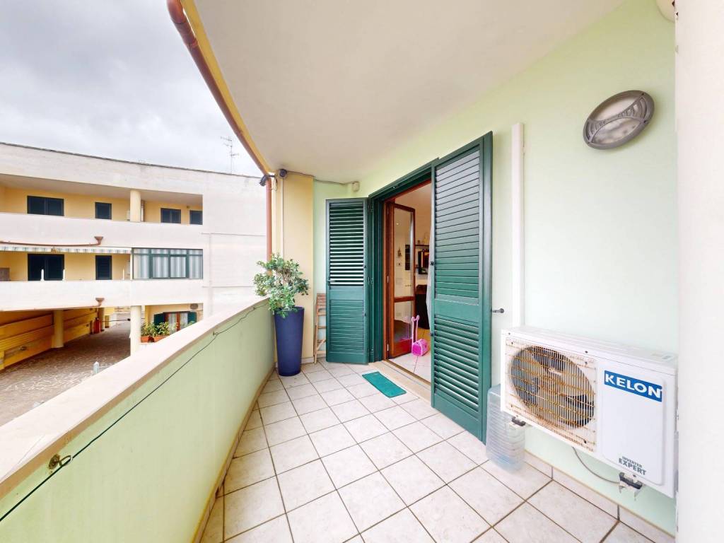 Appartamento a Trepuzzi in Via Sant'Angelo - Foto 2