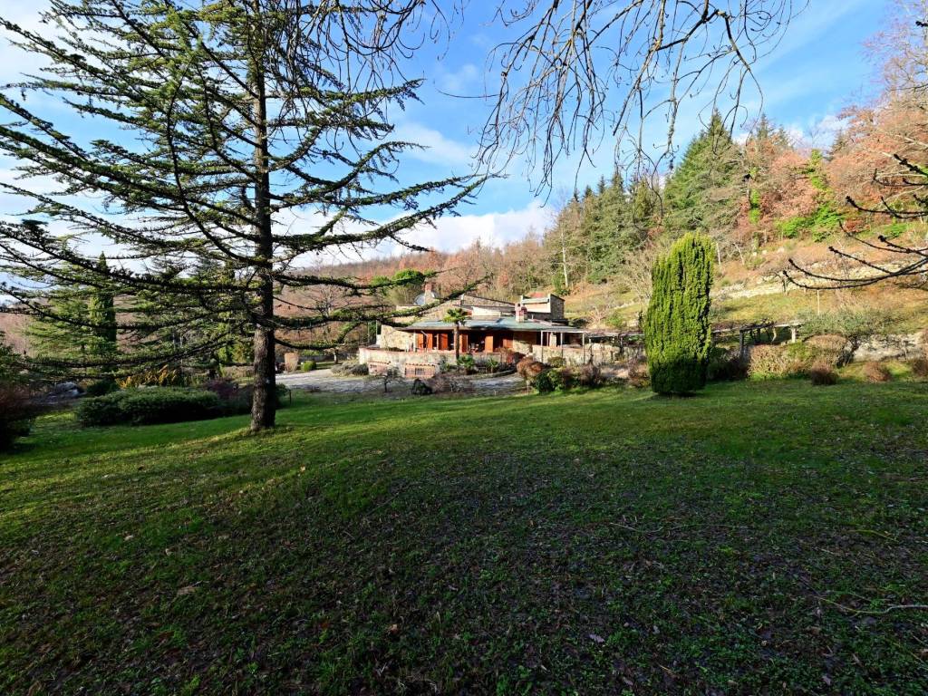 Villa a Chiusi della verna in Località Dama - Foto 2