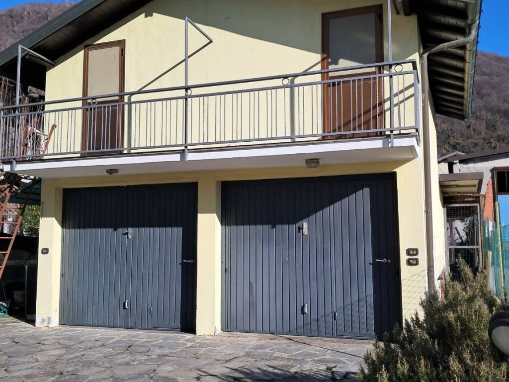 Appartamento a Cuveglio in Via Monte Colonna - Foto 3