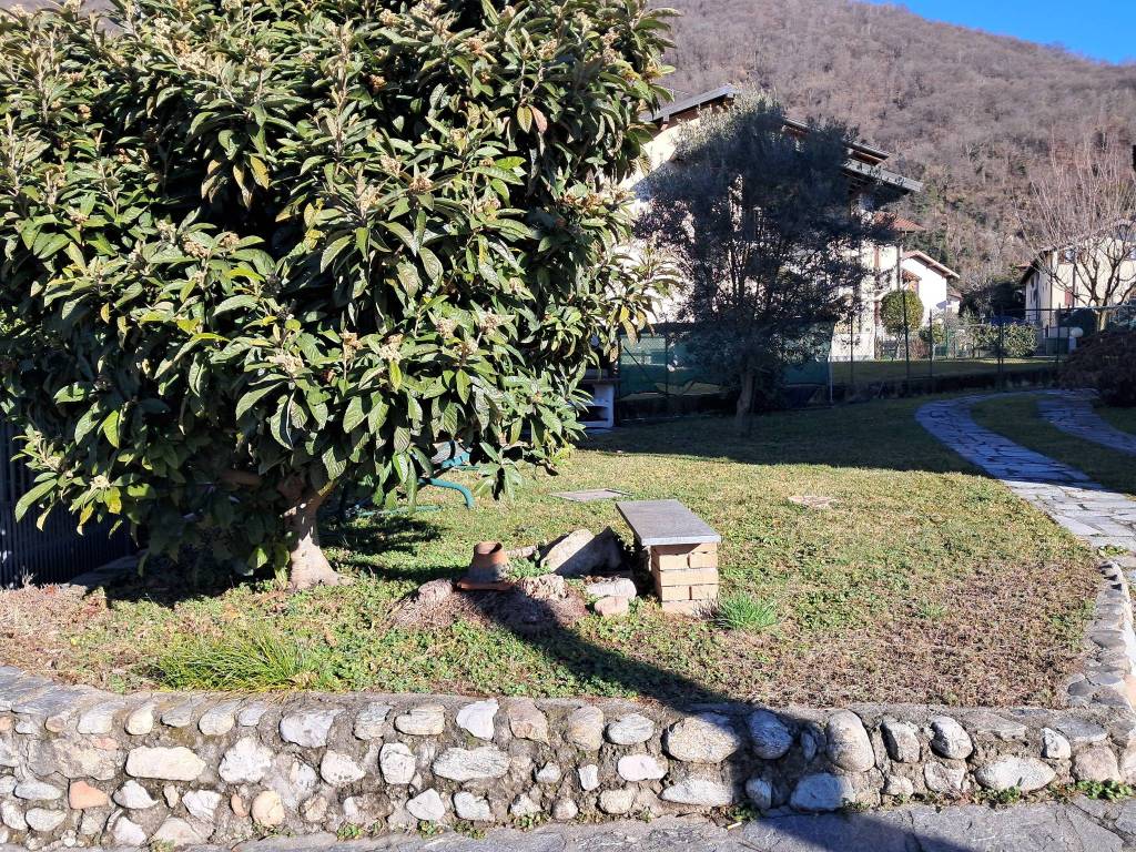 Appartamento a Cuveglio in Via Monte Colonna - Foto 4