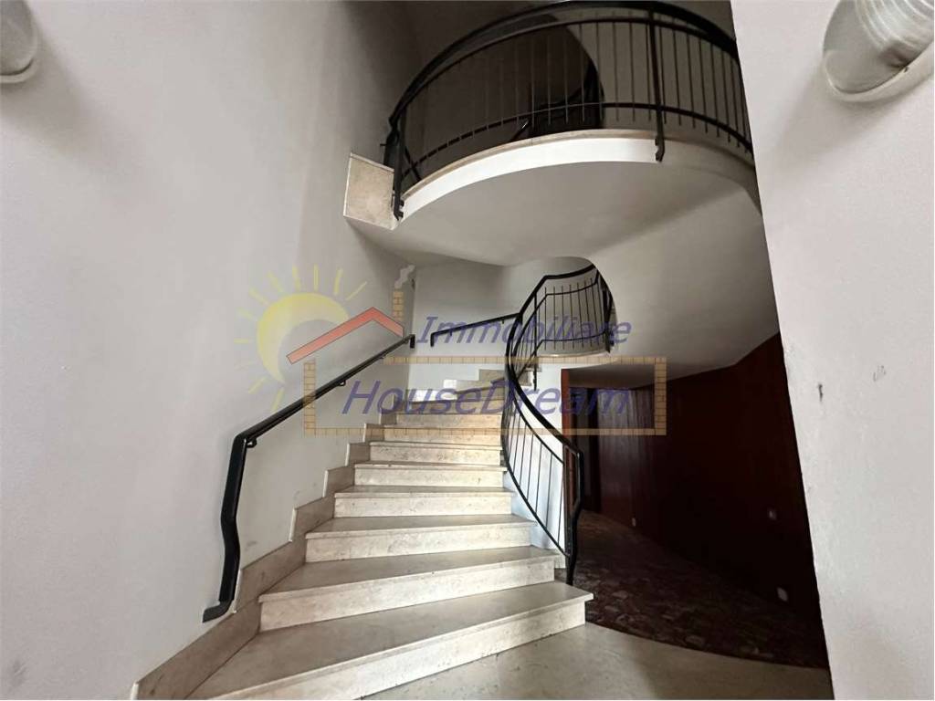 Appartamento a Oleggio in Via Verjus, 11 - Foto 3