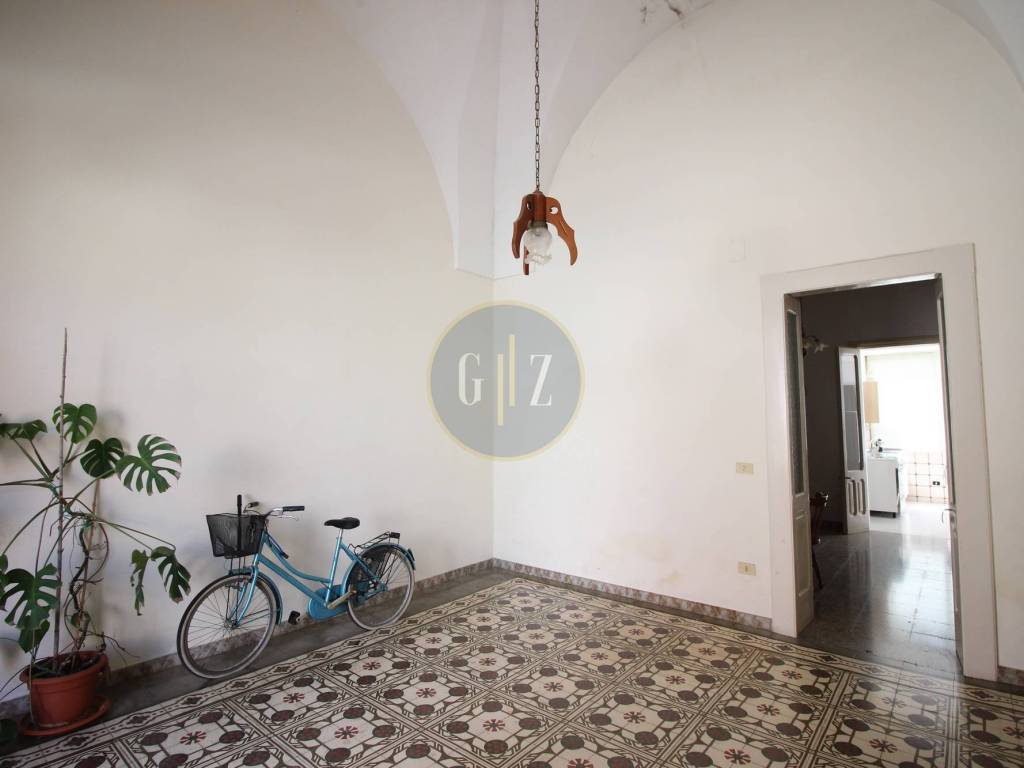 Appartamento a Martano in Via Quintino Sella - Foto 4