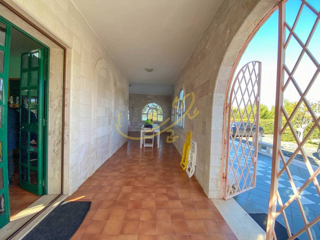 Villa a Monopoli in st. provinciale 163 - Foto 5