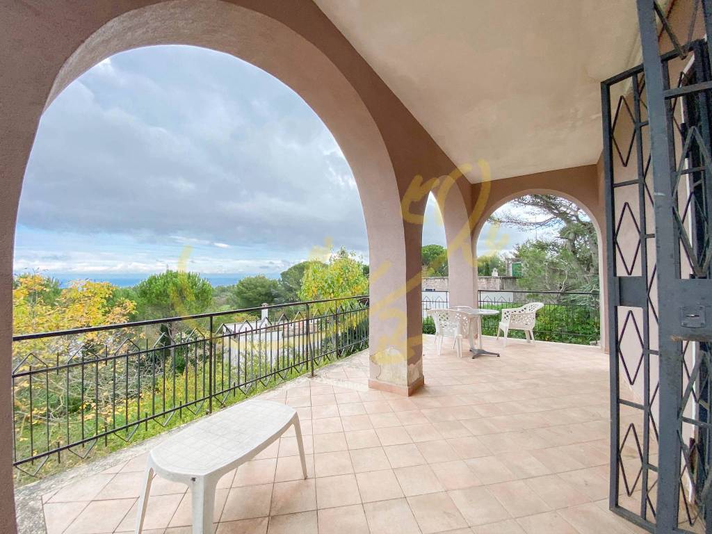 Villa a Fasano in viale dei castagni - Foto 2