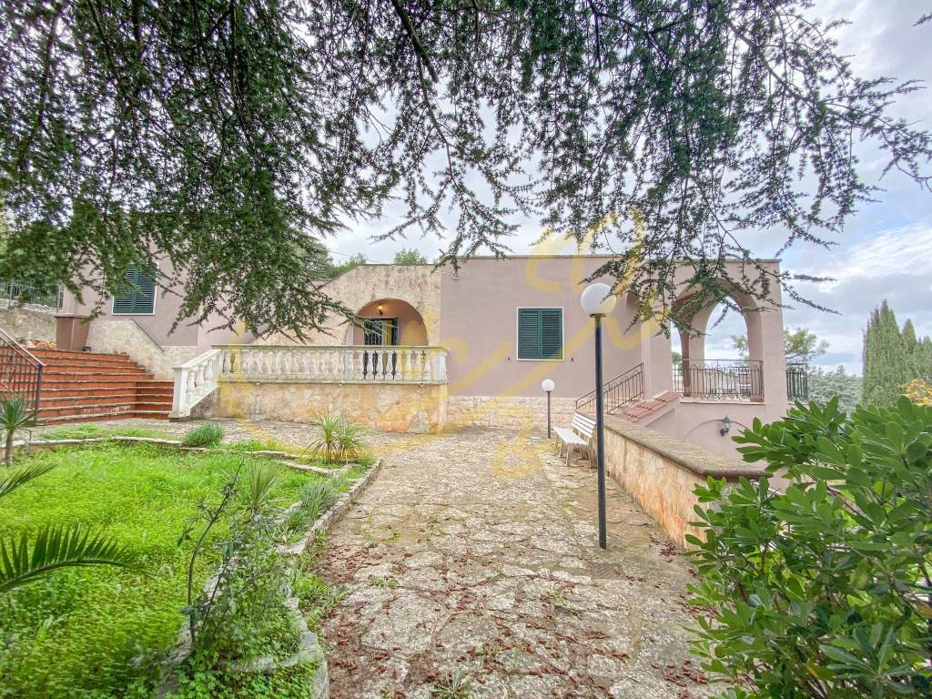 Villa a Fasano in viale dei castagni - Foto 4