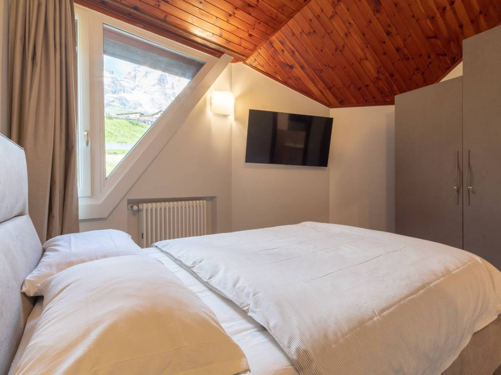 Appartamento a Valtournenche in Via Giomein, 11 - Foto 5