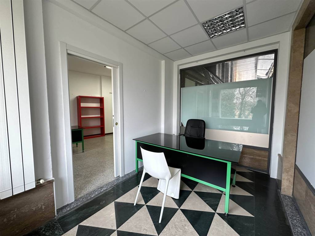 Immobile a Sant'angelo lodigiano in Piazza Liberta' - Foto 2