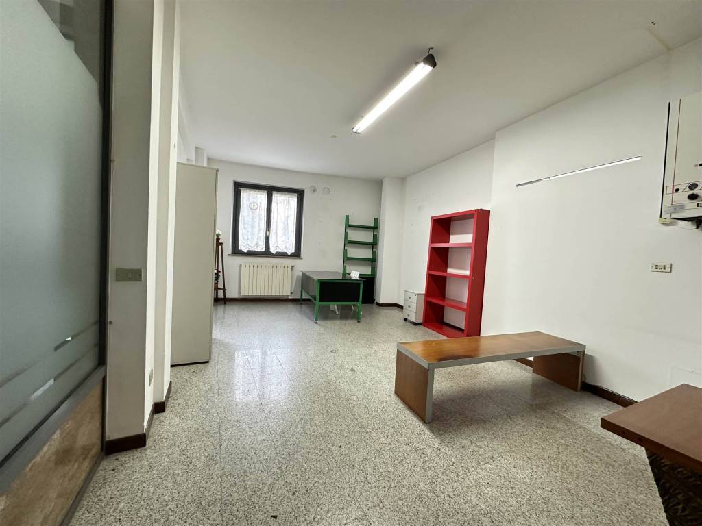 Immobile a Sant'angelo lodigiano in Piazza Liberta' - Foto 4