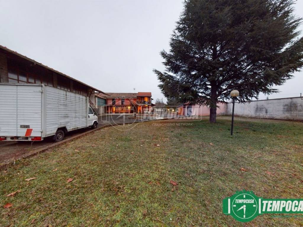 Casa indipendente a Alessandria in Via Piacenza, 145 - Foto 4