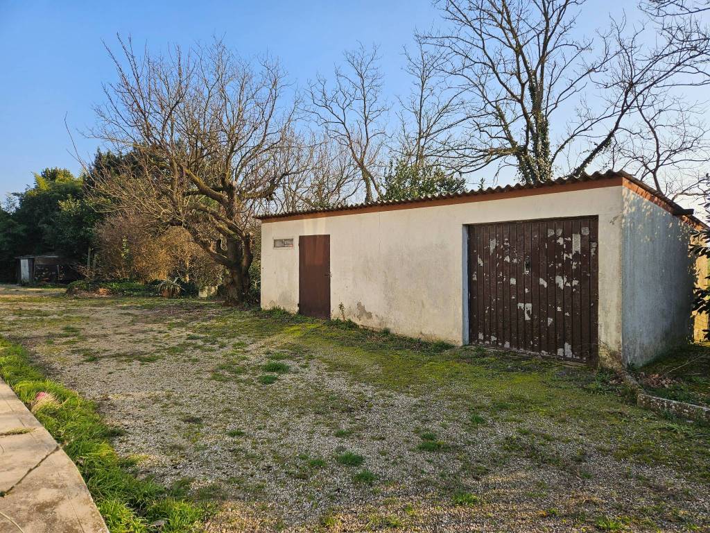 Rustico / casale a Polesella in Via Bresparola - Foto 4