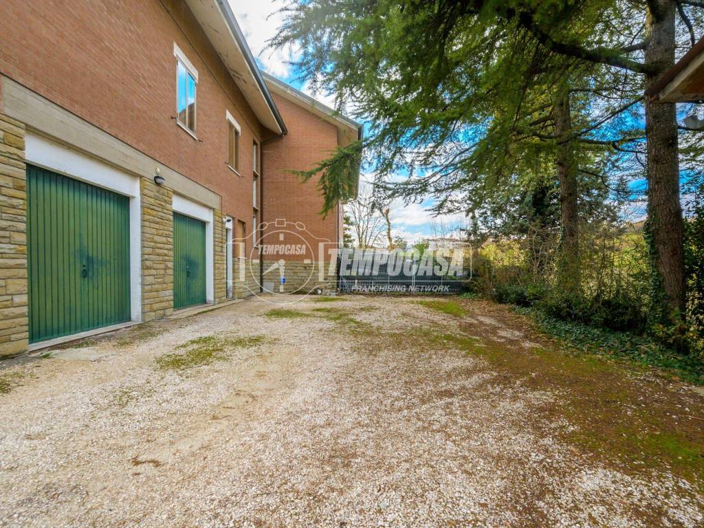 Villa a Castelvetro di modena in Via per Puianello 10 - Foto 2