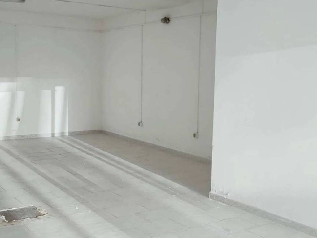 Immobile a Oristano in Via Othoca S.N.C. - Foto 4