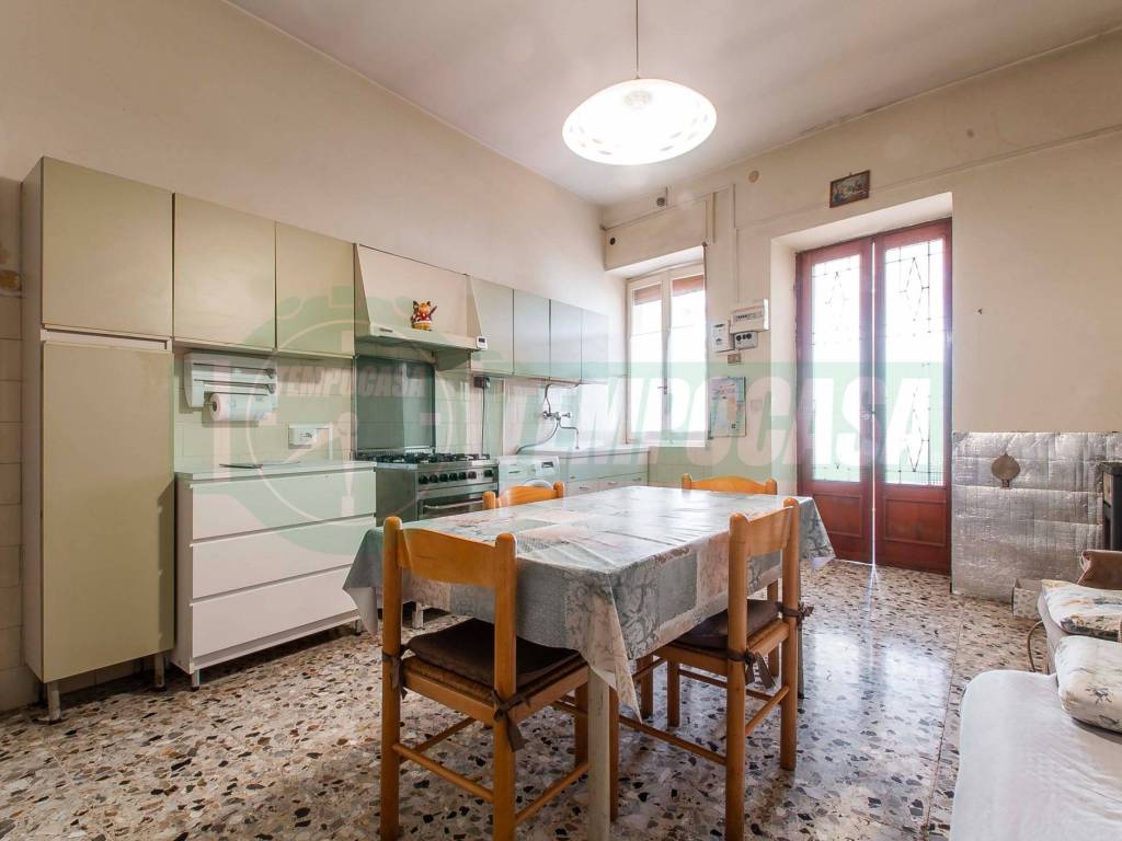 Villa a Tradate in Via Giovanni Paisiello, 1 - Foto 5