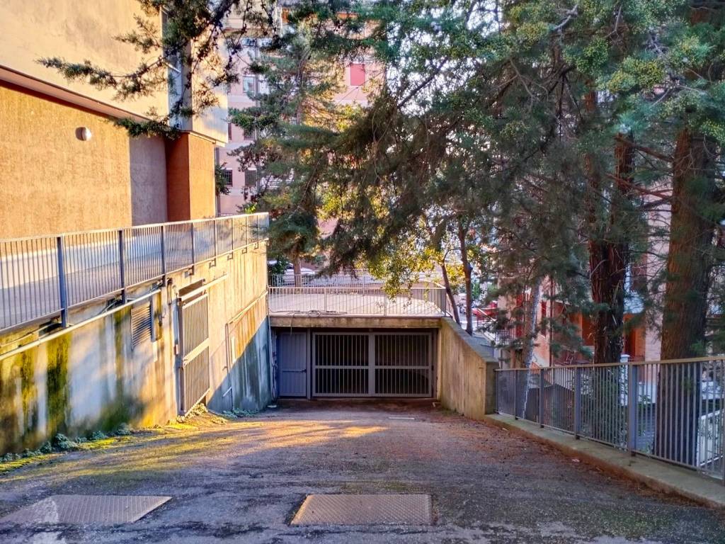 Box / garage a Perugia in Via della Pallotta - Foto 2
