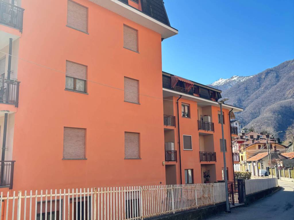 Appartamento a Varallo in Via 24 Maggio, 14 - Foto 2