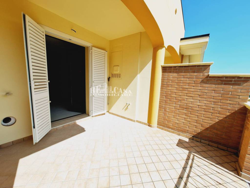 Appartamento a Colonnella in C.da giardino - Foto 4