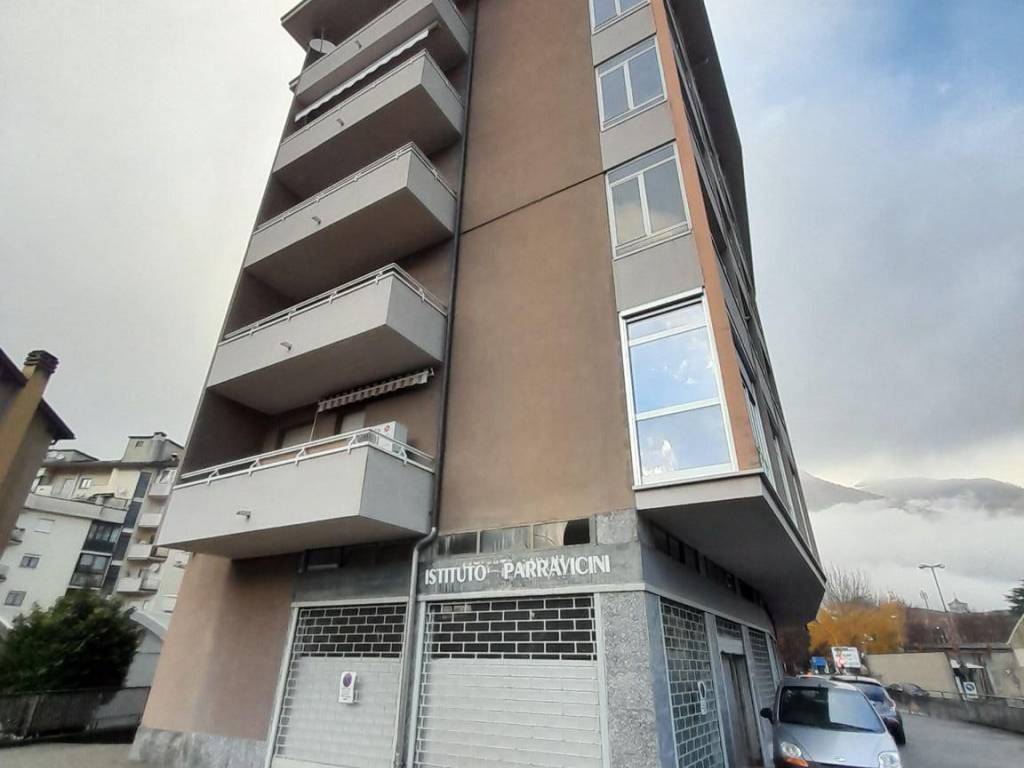 Immobile a Sondrio in Via Ezio Parolo, 40 - Foto 3