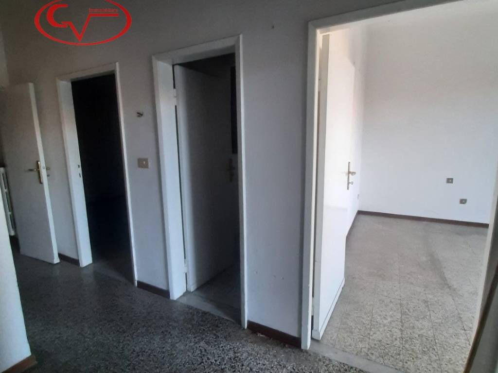 Appartamento a Montevarchi in Via del Leccino - Foto 5