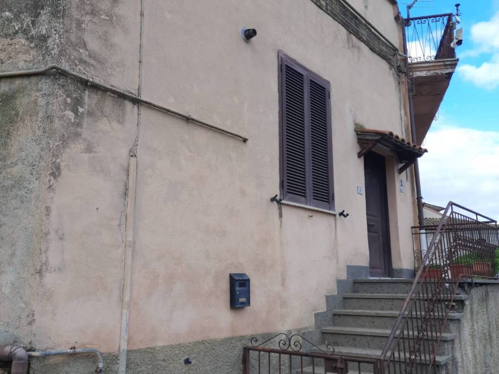 Appartamento a Castel sant'elia in Piazza Margherita - Foto 3