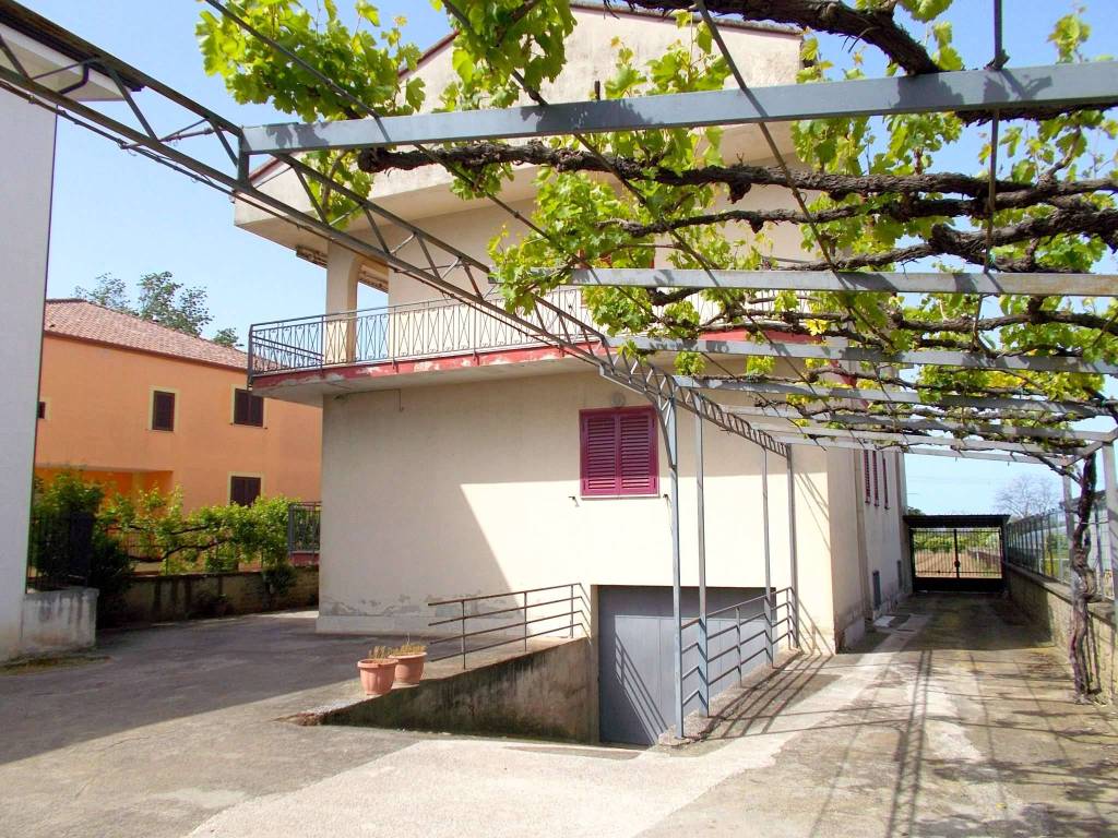 Casa indipendente a Maddaloni - Foto 2