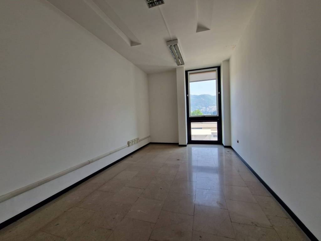 Immobile a Como in Viale Felice Cavallotti, 6 - Foto 5