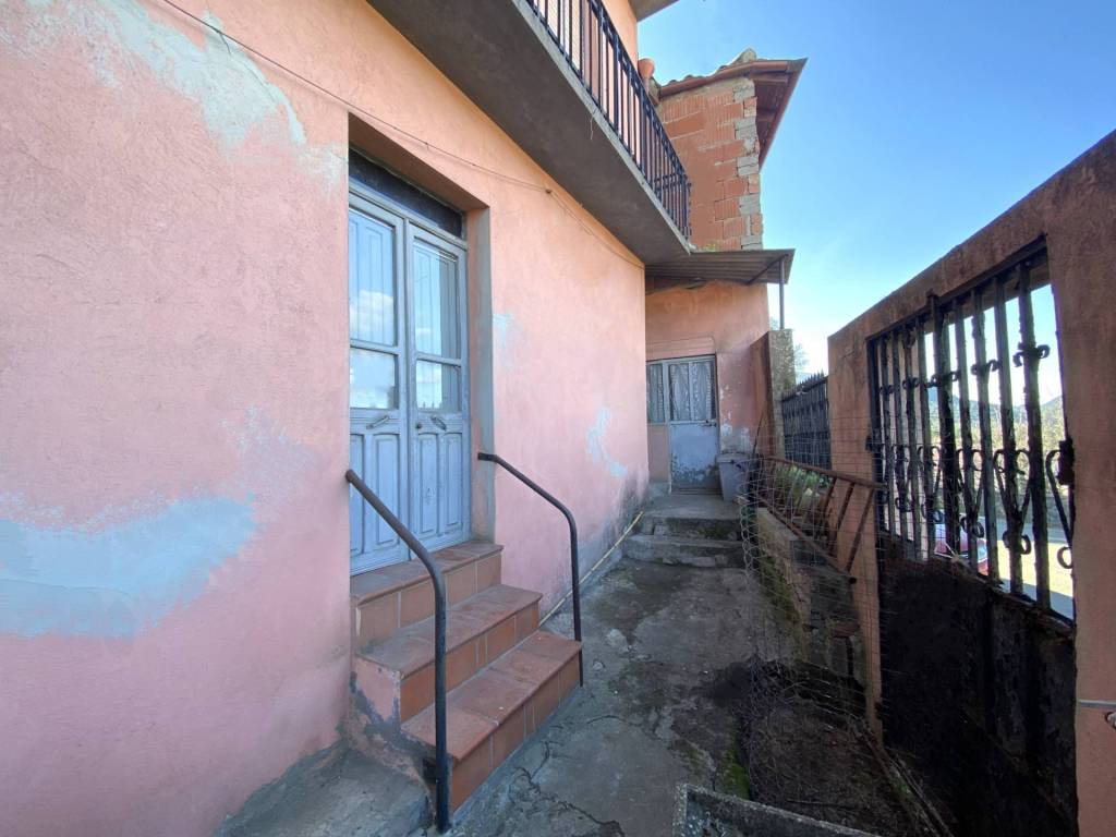 Appartamento a Ballao in via Sulis, 40 - Foto 2