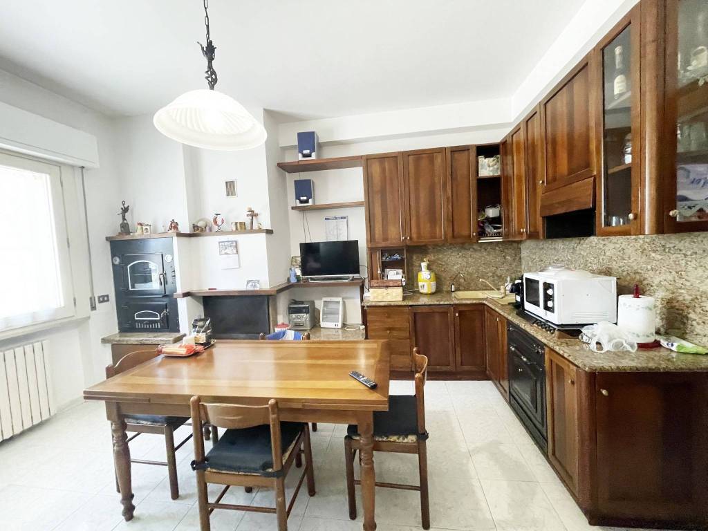 Casa indipendente a Ostra vetere - Foto 3