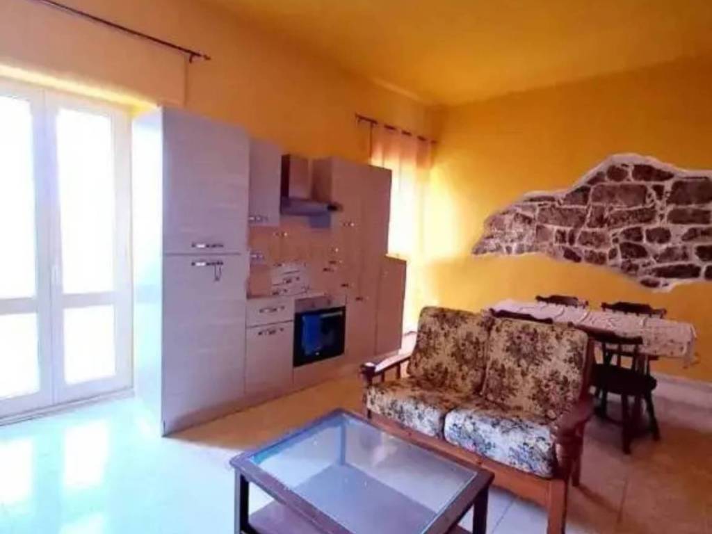 Appartamento a Tempio pausania in Piazza Carmine - Foto 2