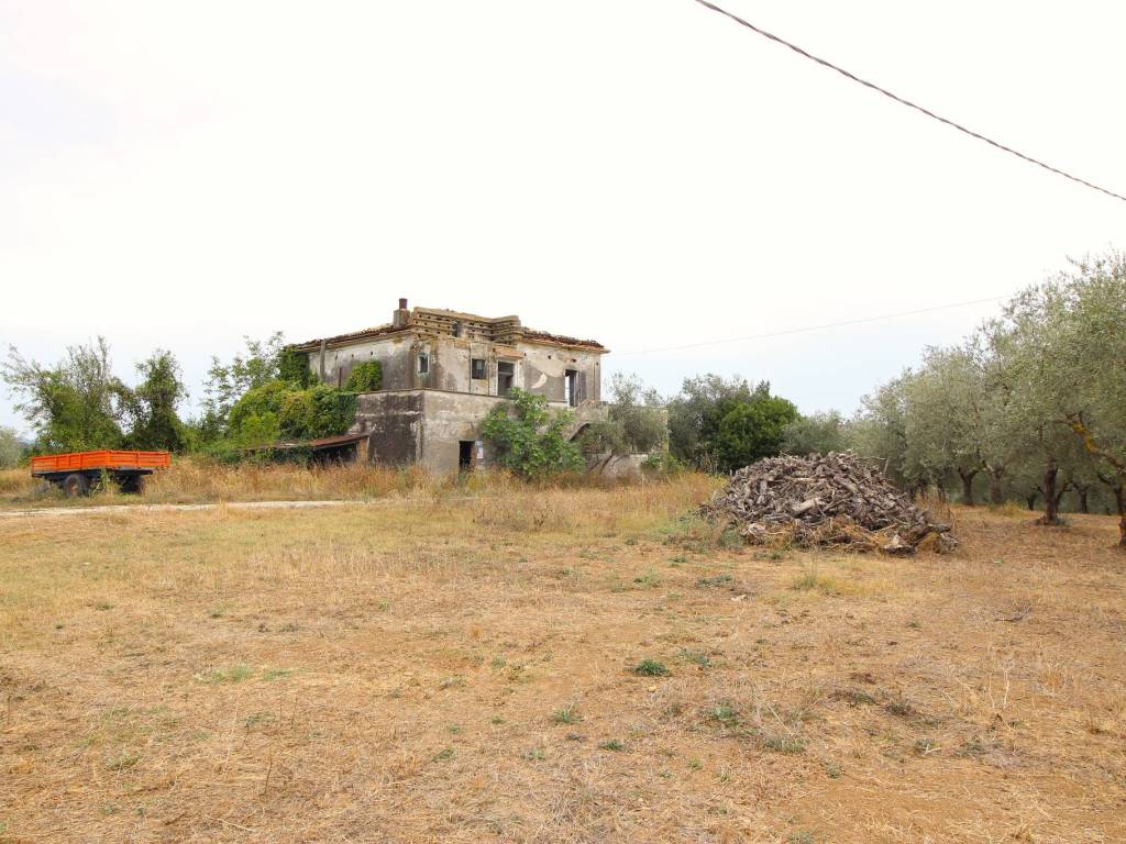 Rustico / casale a Pianella in Contrada Pontegallo - Foto 5