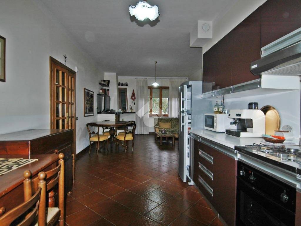 Villa a Gualdo tadino in Via lussemburgo - Foto 3