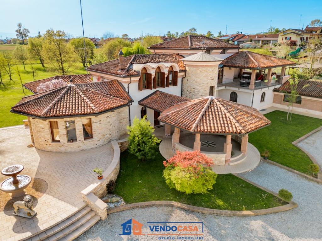 Villa a Dogliani in Piazza Carlo Alberto, 8 - Foto 5