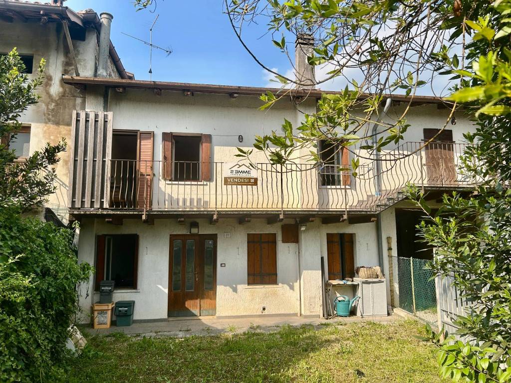 Casa indipendente a Nimis in Via Savorgnano, 21 - Foto 2