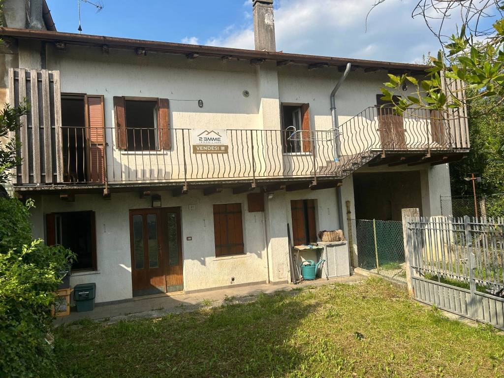 Casa indipendente a Nimis in Via Savorgnano, 21 - Foto 3