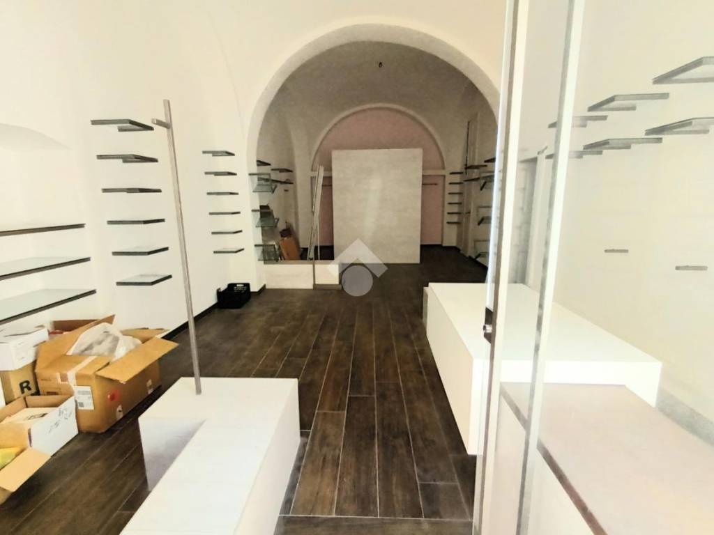 Appartamento a Bari in PIAZZA DON DEMETRIO MAGRINI, 4 - Foto 4