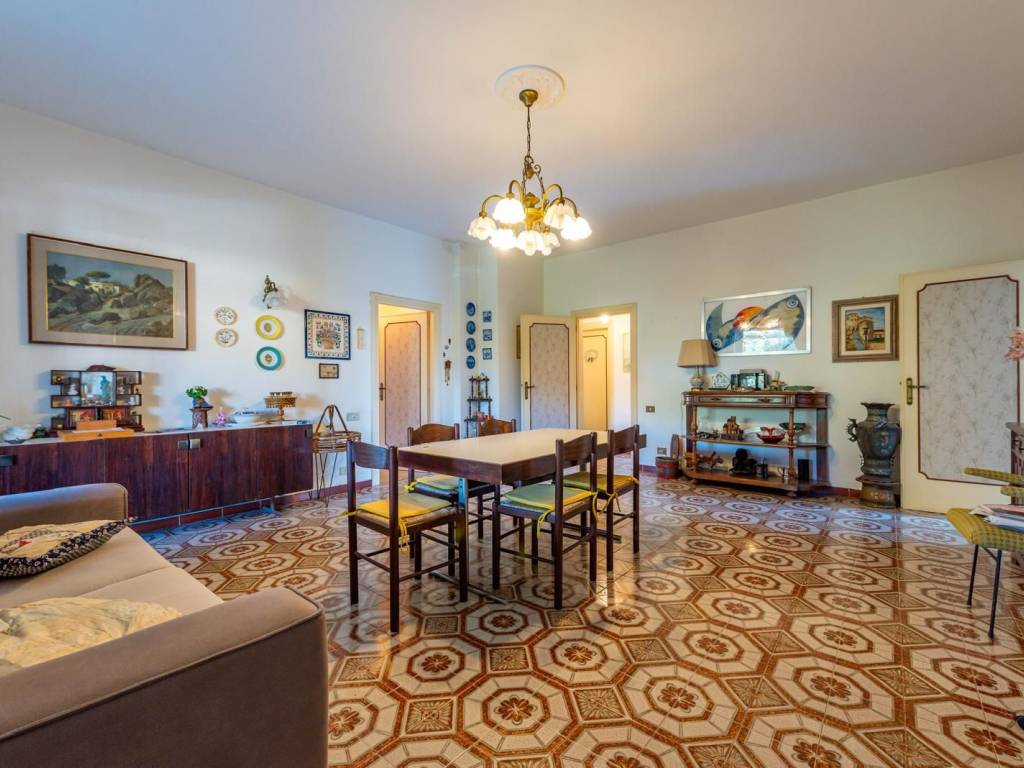 Villa a Sabaudia in Via degli Aquilani, 7 - Foto 5