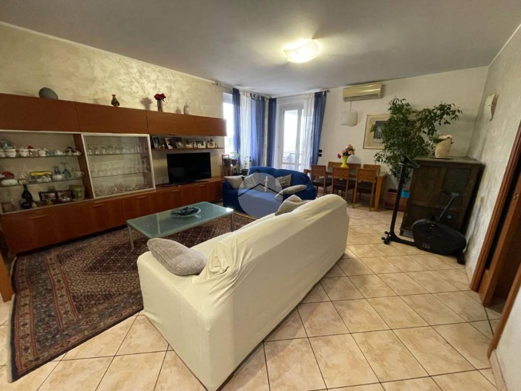 Appartamento a Valenza in Corso Giacomo Matteotti, 111 - Foto 3