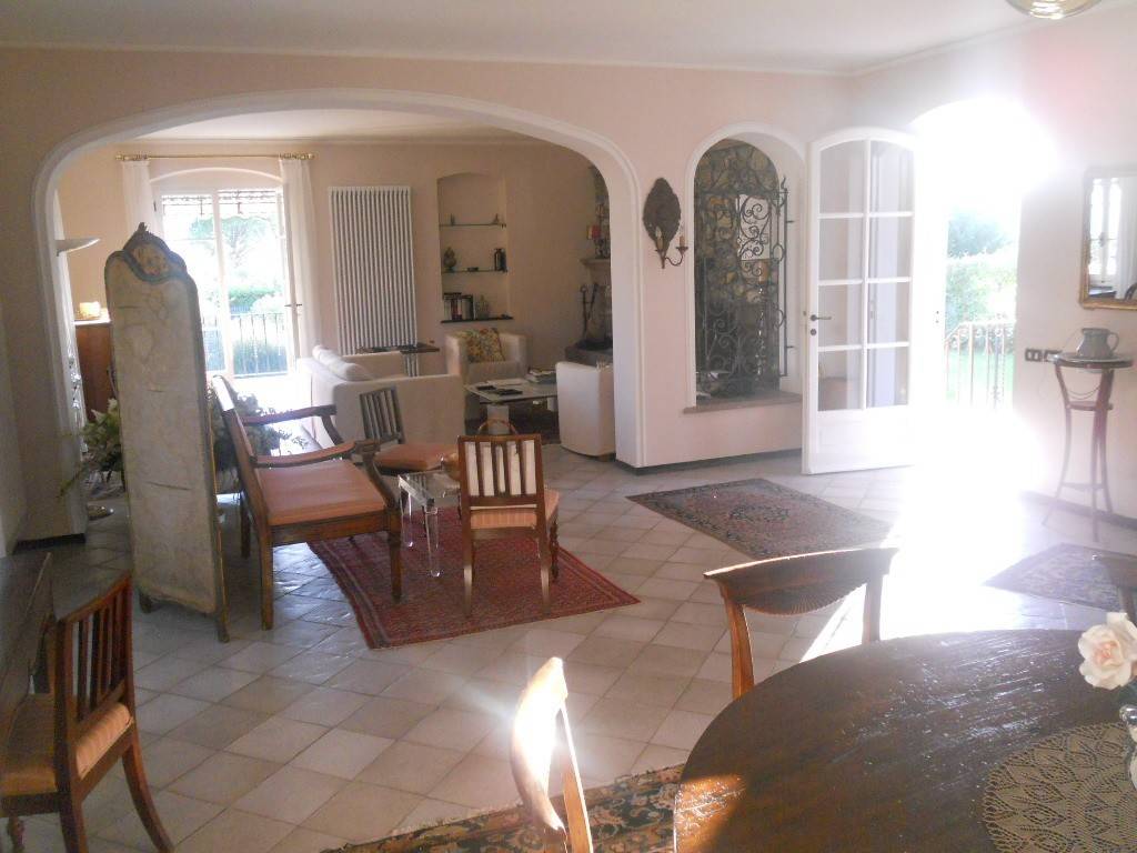 Villa a Castelnuovo magra in Via Montefrancio, 69 - Foto 3