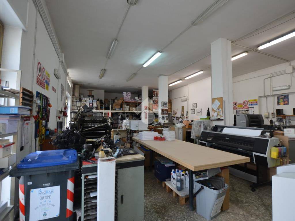 Box / garage a Gioia del colle in Via M. Rosati, 1 - Foto 5