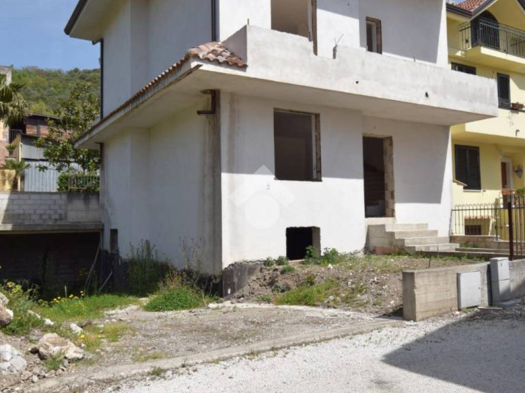 Villetta a schiera a Durazzano in Via Due Fossi, 155 - Foto 3