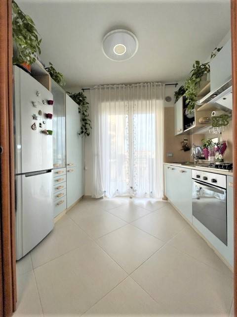 Appartamento a Modugno in Via Peucetia - Foto 4