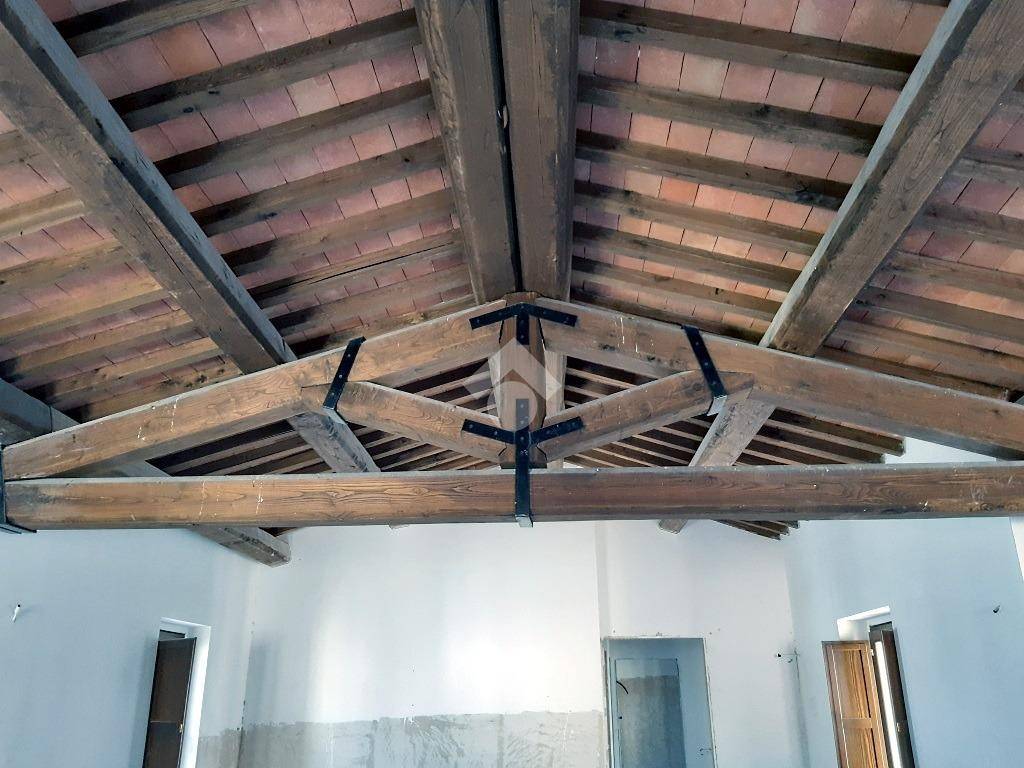 Appartamento a Poggio mirteto in piazza Martiri della Libertà, 1 - Foto 3