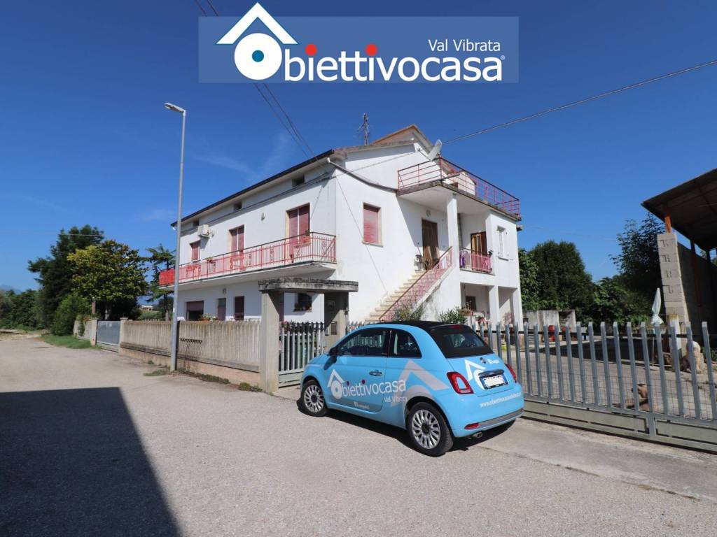 Villa a Alba adriatica in Via Molino, 14 - Foto 3