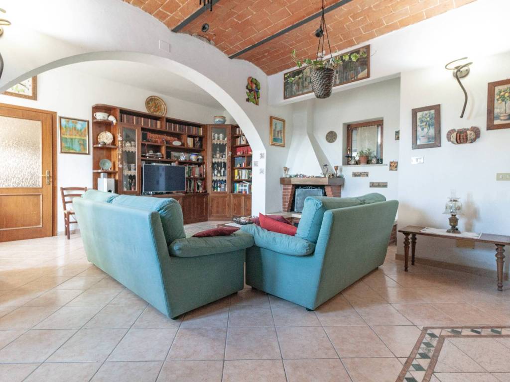 Villa a Cascina in Via Vecchia Fiorentina, 146 - Foto 4