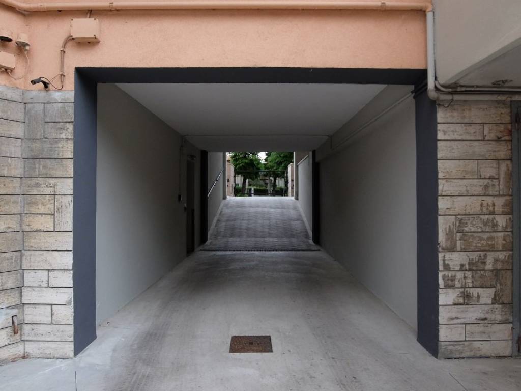 Box / garage a Mantova in Viale Sabotino - Foto 2
