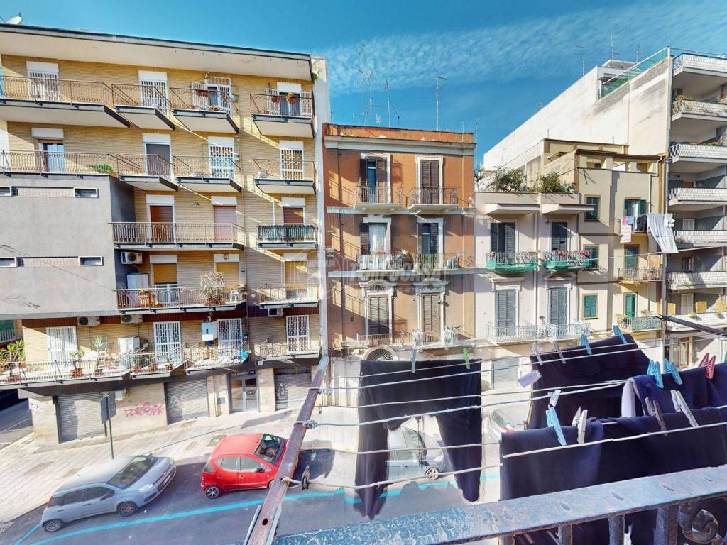 Appartamento a Bari in Via Alessandro Manzoni - Foto 2