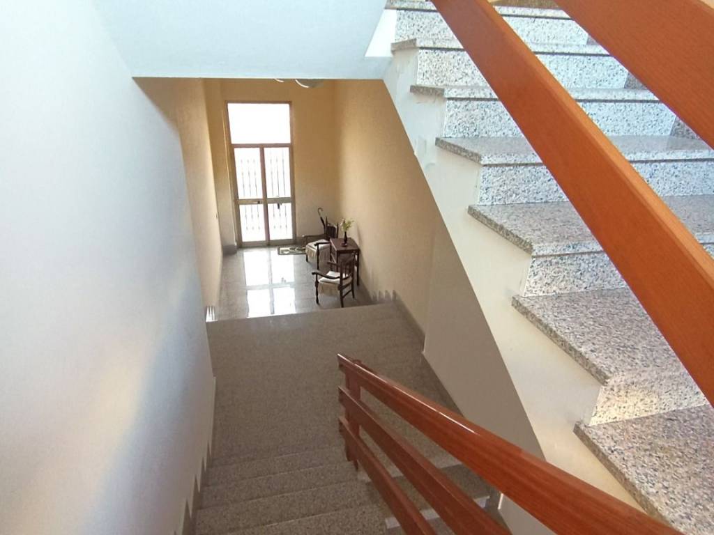 Casa indipendente a Quartu sant'elena in Via Dante Alighieri - Foto 5