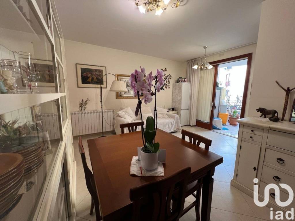 Appartamento a Quartu sant'elena in Via MONACO - Foto 2
